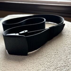 Black Belt Men’s Polyester Strong Black Casual Belt. Adjustable.
